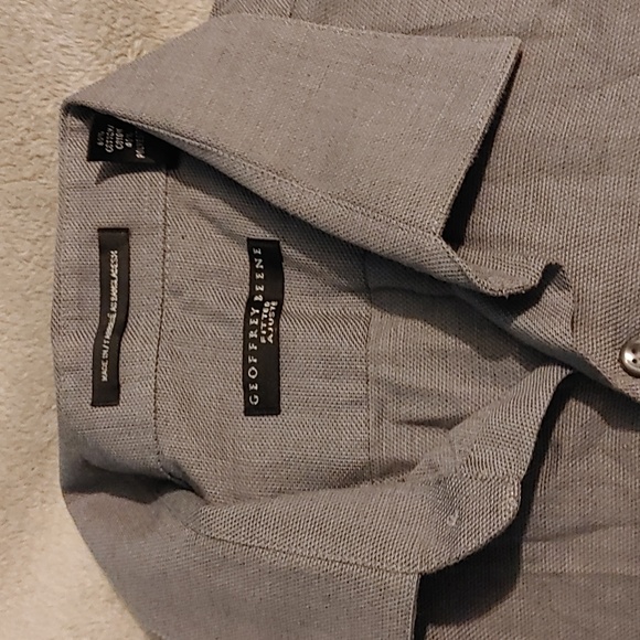 3/$20 Geoffrey Beene Fitted Dress Shirt - Picture 4 of 5